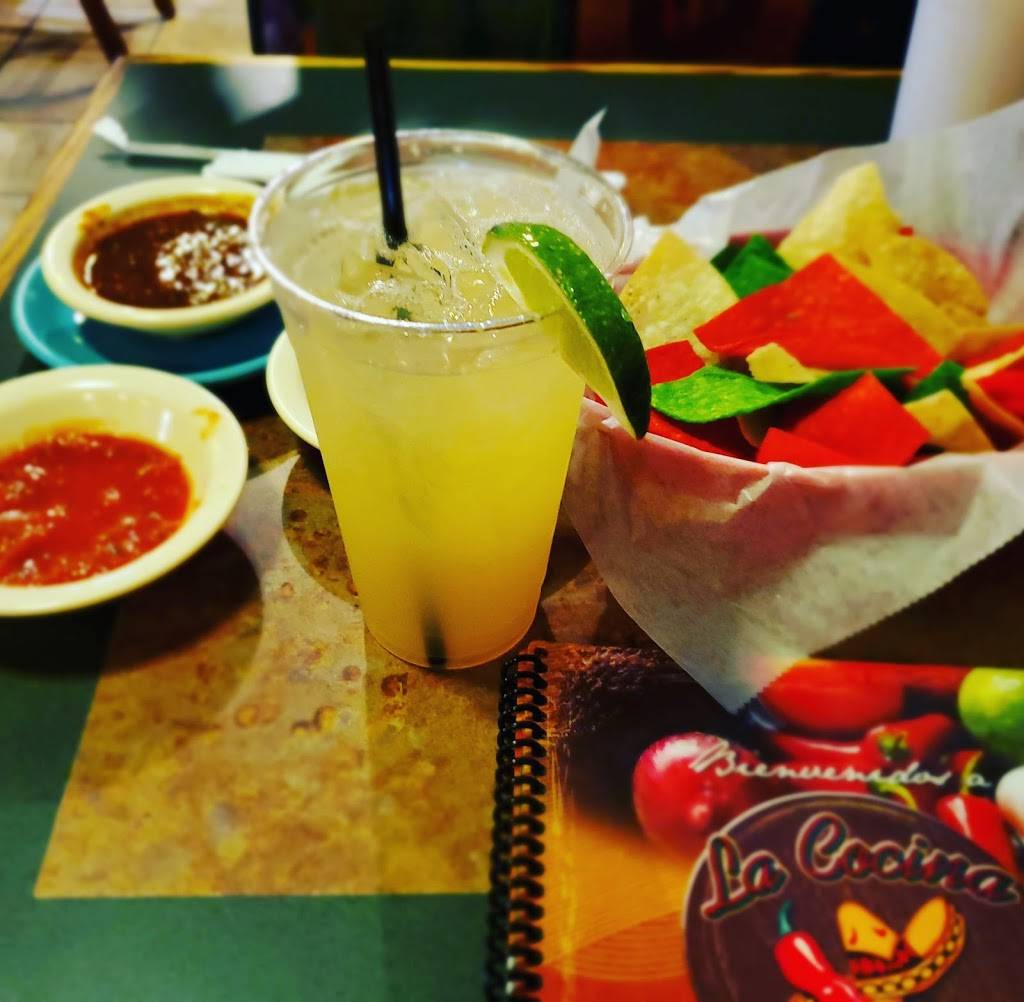 La Cocina Mexican Restaurant Cary | restaurant | 100 Macgregor Pines Dr, Cary, NC 27511, USA | 9194670780 OR +1 919-467-0780