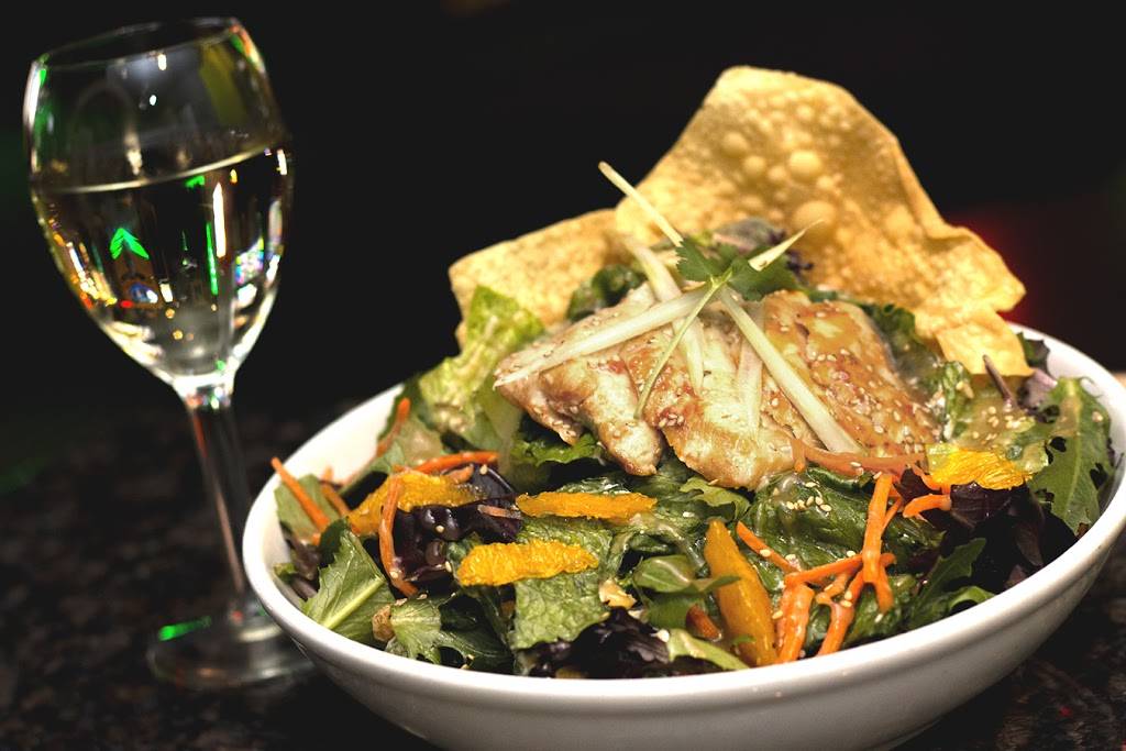 GameWorks | restaurant | 601 N Martingale Rd Suite #115, Schaumburg, IL 60173, USA | 8473309675 OR +1 847-330-9675