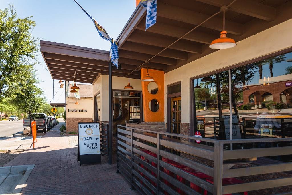 Brat Haus | restaurant | 3622 N Scottsdale Rd, Scottsdale, AZ 85251, USA | 4809474006 OR +1 480-947-4006