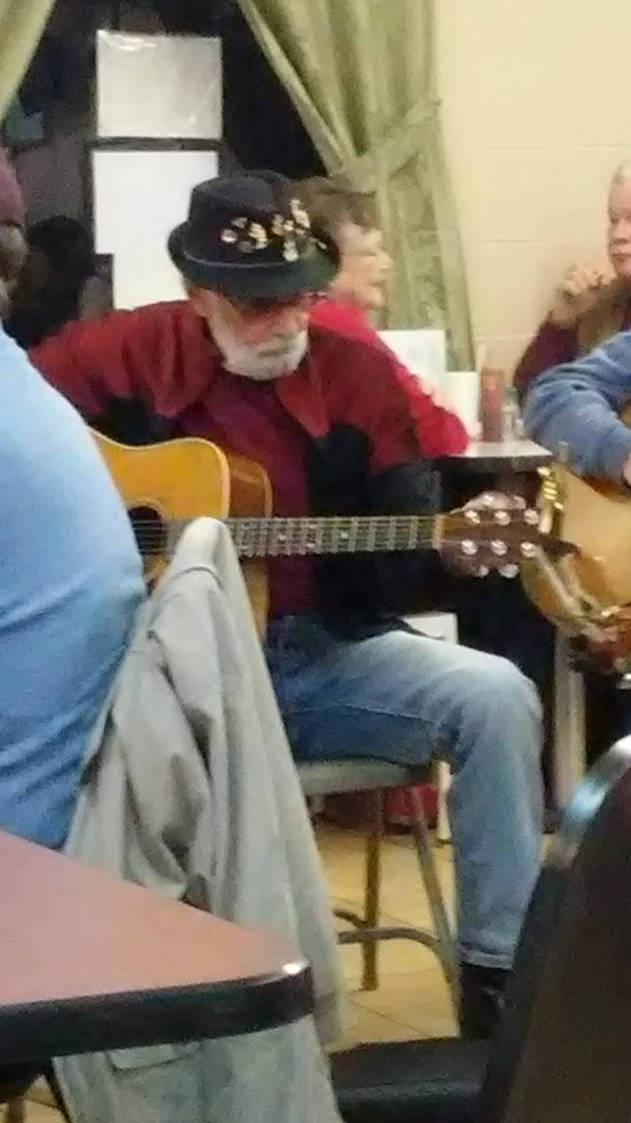 Beckys Country Store & Grille | restaurant | 2259 NC-226, Bostic, NC 28018, USA | 8282451733 OR +1 828-245-1733