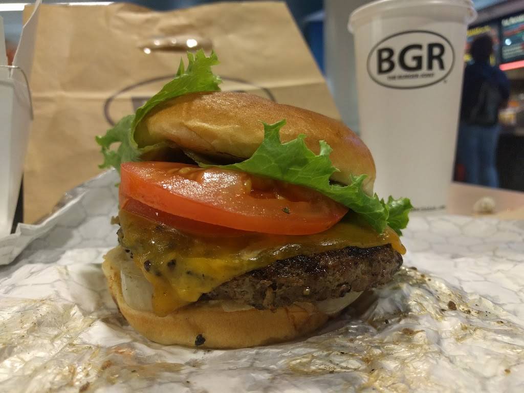 The Burger Joint | restaurant | Terminal Rd, Baltimore, MD 21240, USA | 4108591900 OR +1 410-859-1900