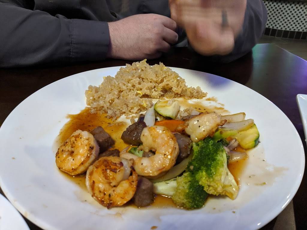 Yamato Hibachi & Sushi | meal takeaway | 4500 7th St #200, Bay City, TX 77414, USA | 9794763143 OR +1 979-476-3143