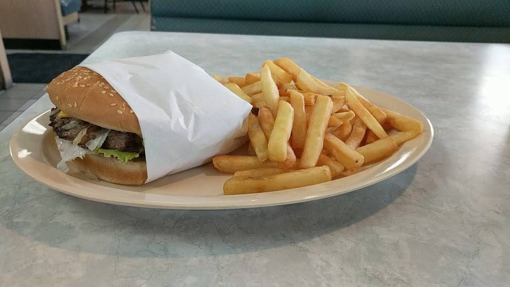 Terrys Burgers | restaurant | 6709 Carnelian St, Alta Loma, CA 91701, USA | 9094819188 OR +1 909-481-9188