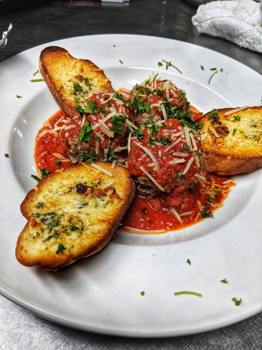 Horseshoe Inn Bar & Grill | restaurant | 9 Gridley St, Saratoga Springs, NY 12866, USA | 5188868086 OR +1 518-886-8086