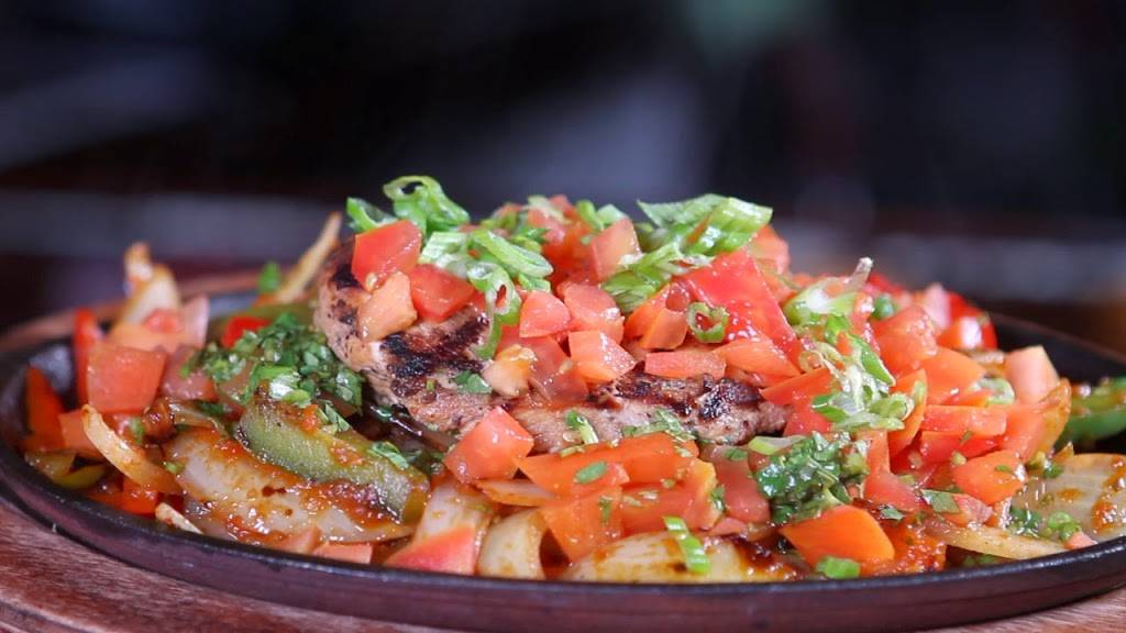 Wicked Wolf Tavern | restaurant | 120 Sinatra Dr, Hoboken, NJ 07030, USA | 2016597500 OR +1 201-659-7500