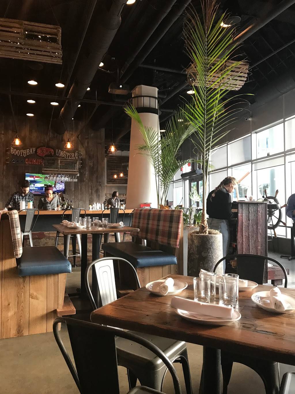 Boothbay Lobster Company | restaurant | 14 Harbor Point Rd, Stamford, CT 06902, USA | 2038709565 OR +1 203-870-9565