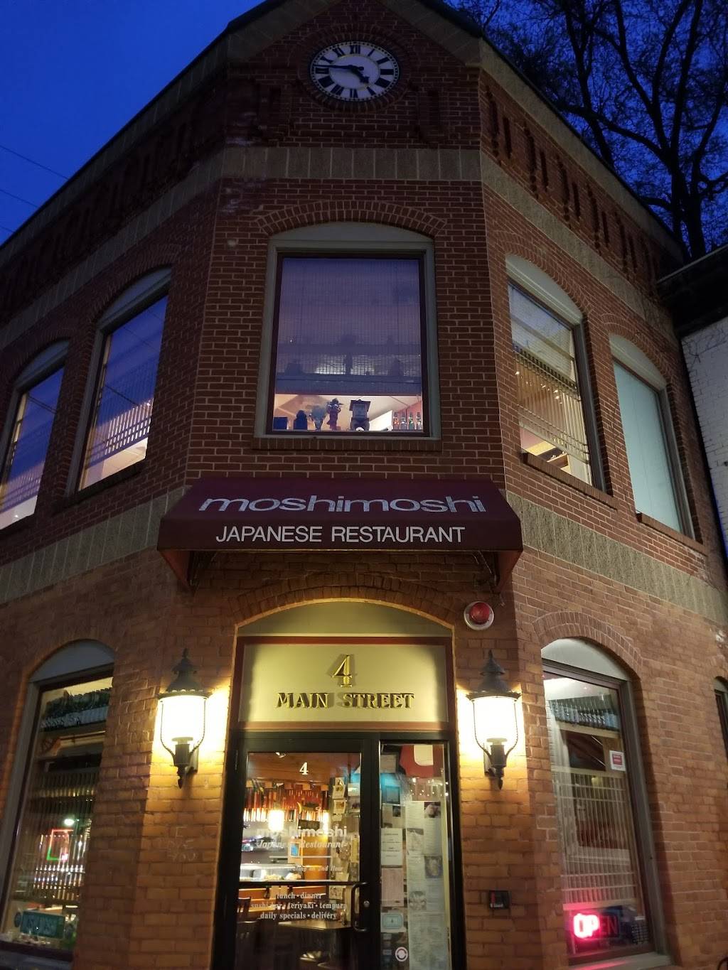 Moshi Moshi | restaurant | 4 Main St, Northampton, MA 01060, USA | 4135865865 OR +1 413-586-5865