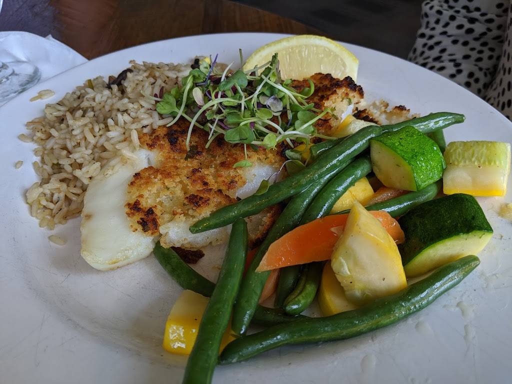 Pilot House Restaurant and Lounge | restaurant | 14 Gallo Rd, Sandwich, MA 02563, USA | 5088888889 OR +1 508-888-8889