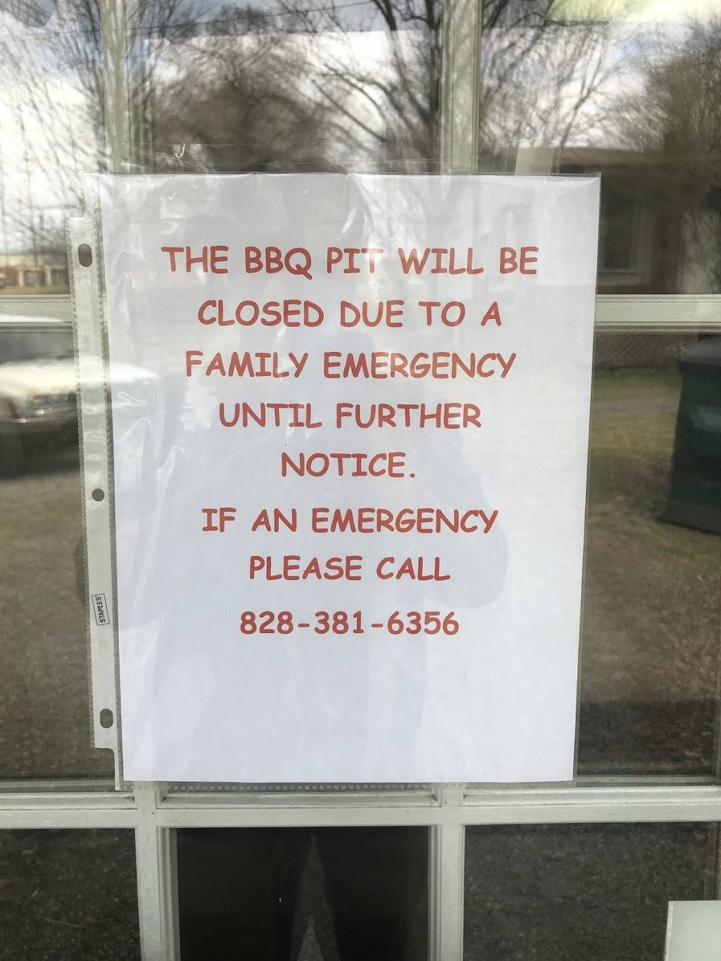 BBQ Pit | restaurant | 263 2nd Ave SW, Hickory, NC 28602, USA | 8283267211 OR +1 828-326-7211