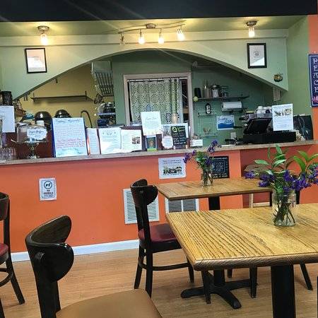 Food For Thought | restaurant | 5800 Overseas Hwy #23, Marathon, FL 33050, USA | 3057433297 OR +1 305-743-3297