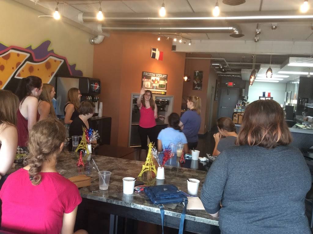 Cafe Buzzz | cafe | 200 W E Summit Ave, Wales, WI 53183, USA | 2629689000 OR +1 262-968-9000