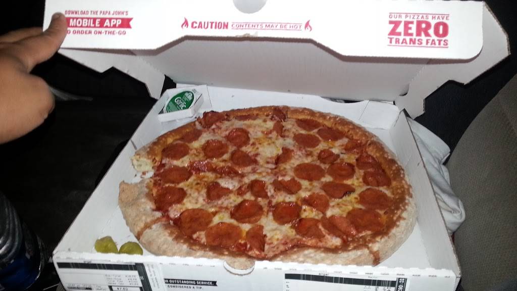 Papa Johns Pizza | restaurant | 1130 E Plaza Blvd, National City, CA 91950, USA | 6194747100 OR +1 619-474-7100