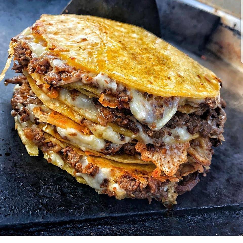 Mariscos Los Chavalones Mexican Restaurant | restaurant | 6332, 2751 W Lincoln Ave, Anaheim, CA 92801, USA | 6573375202 OR +1 657-337-5202