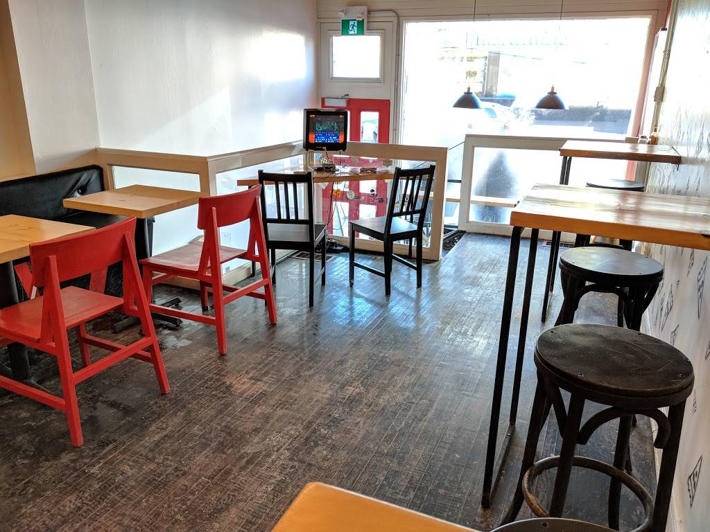 Yeah Yeahs Pizza | restaurant | 1210 Yonge St, Toronto, ON M4T 1W1, Canada | 6473500300 OR +1 647-350-0300