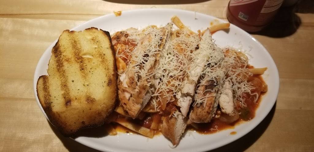 Boston Pizza | restaurant | 5840 Boulevard Robert-Bourassa, Laval, QC H7E 0A5, Canada | 4506644660 OR +1 450-664-4660