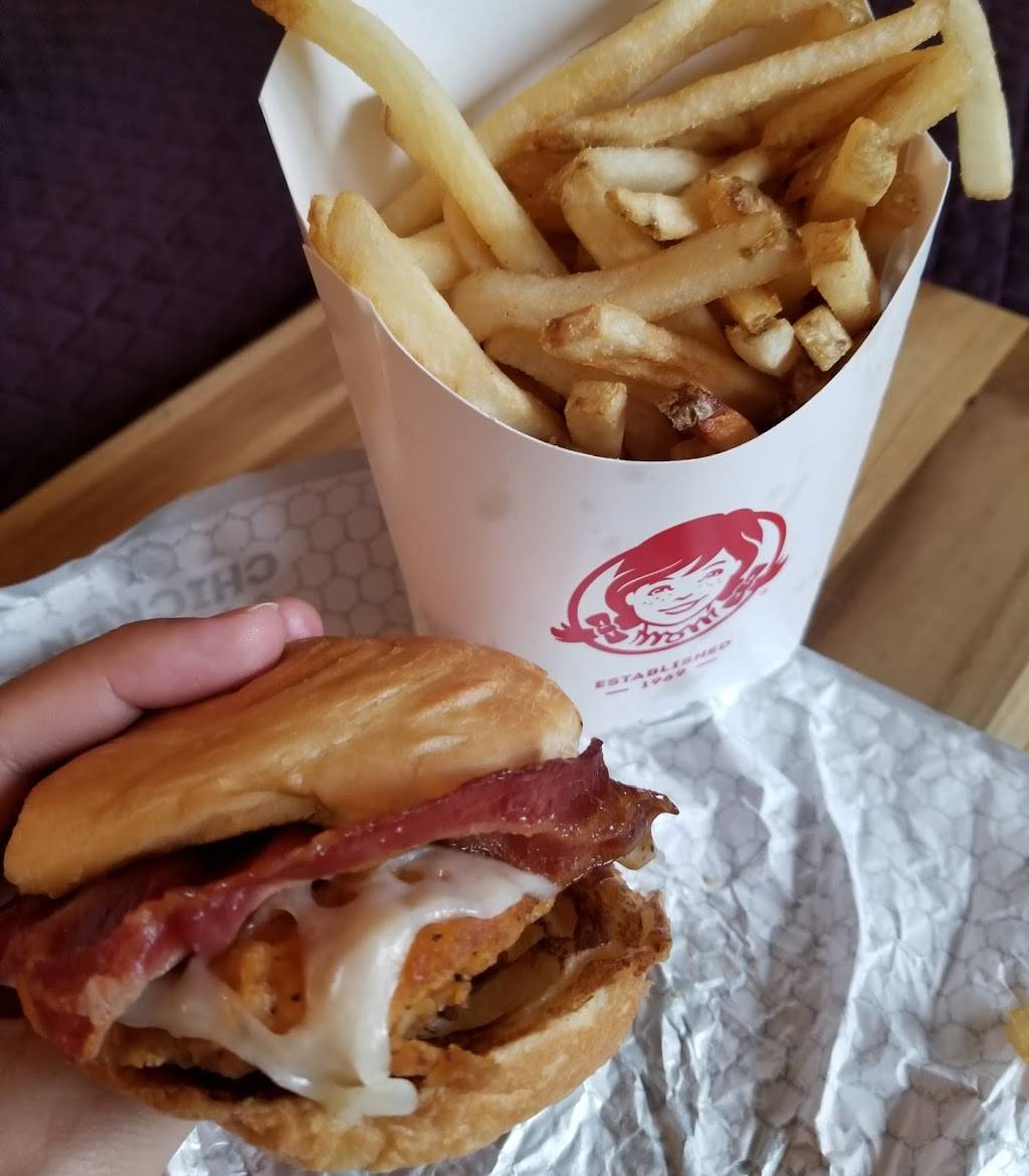 Wendys | restaurant | 1920 SE Minter Bridge Rd Dr, Hillsboro, OR 97123, USA | 5036936525 OR +1 503-693-6525