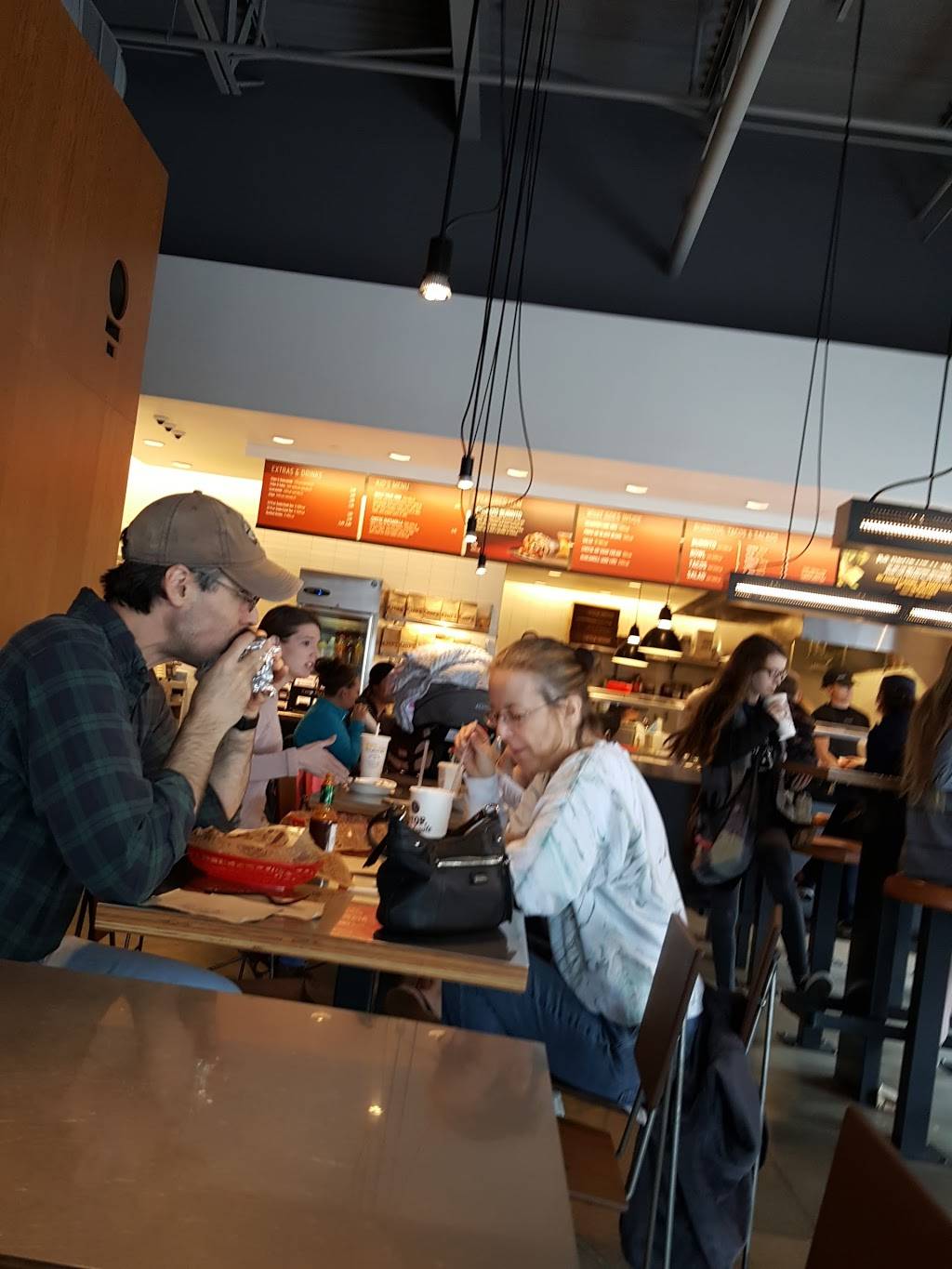 Chipotle Mexican Grill | restaurant | 8599 W Grand River Ave, Brighton, MI 48116, USA | 8102258302 OR +1 810-225-8302