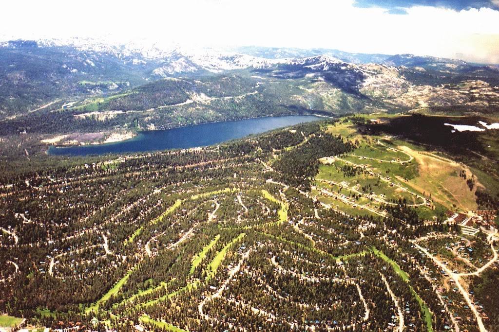 Tahoe Donner Association | restaurant | 11509 Northwoods Blvd, Truckee, CA 96161, USA | 5305879400 OR +1 530-587-9400