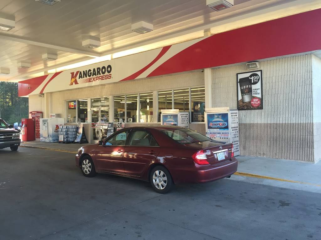 Kangaroo Express | meal takeaway | 8174, 327 Chickenfoot Rd, Hope Mills, NC 28348, USA | 9104234710 OR +1 910-423-4710