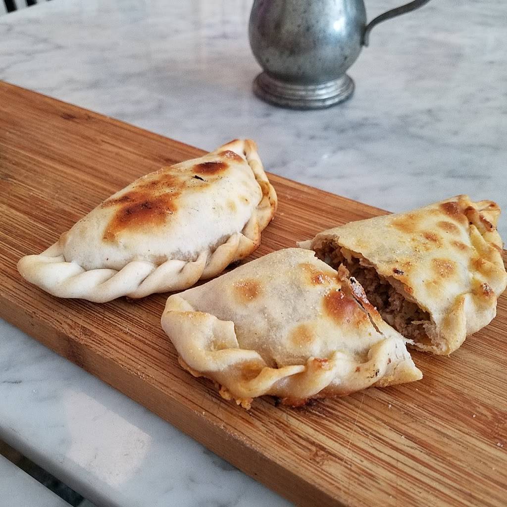 Tomato & Basil | restaurant | 653 NE 125th St, North Miami, FL 33161, USA | 3054561193 OR +1 305-456-1193