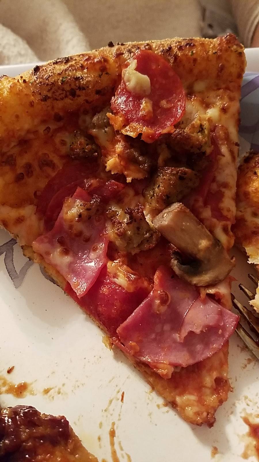 Dominos Pizza | meal delivery | 1039 Main St, Shelbyville, KY 40065, USA | 5026330606 OR +1 502-633-0606