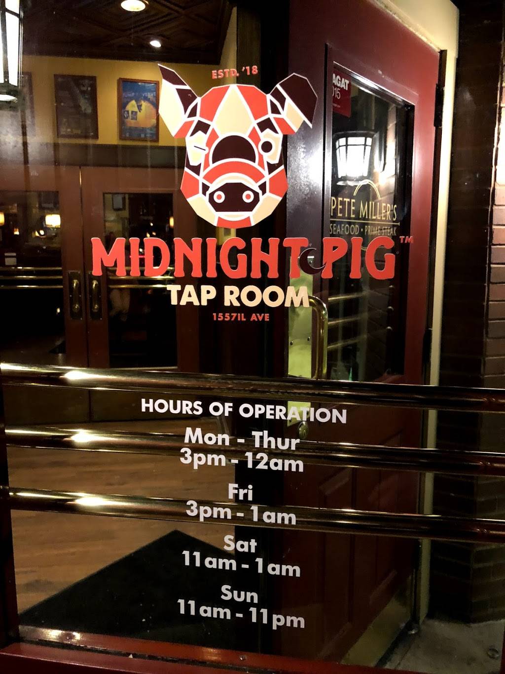Midnight Pig Tap Room | restaurant | 1557 Sherman Road, Evanston, IL 60201, USA | 8474481368 OR +1 847-448-1368
