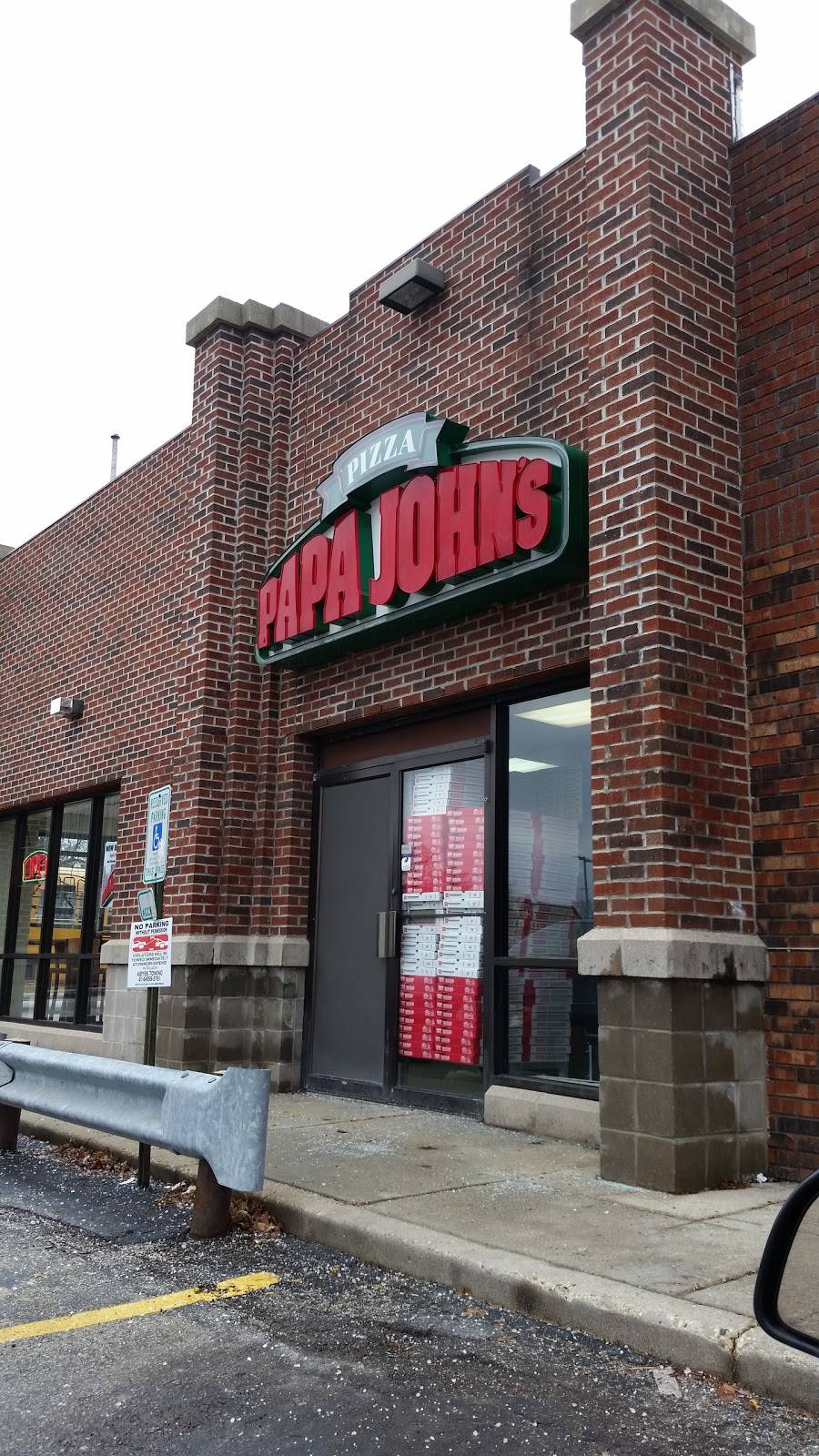 Papa Johns Pizza | restaurant | 7520 W Greenfield Ave, West Allis, WI 53214, USA | 4144767272 OR +1 414-476-7272