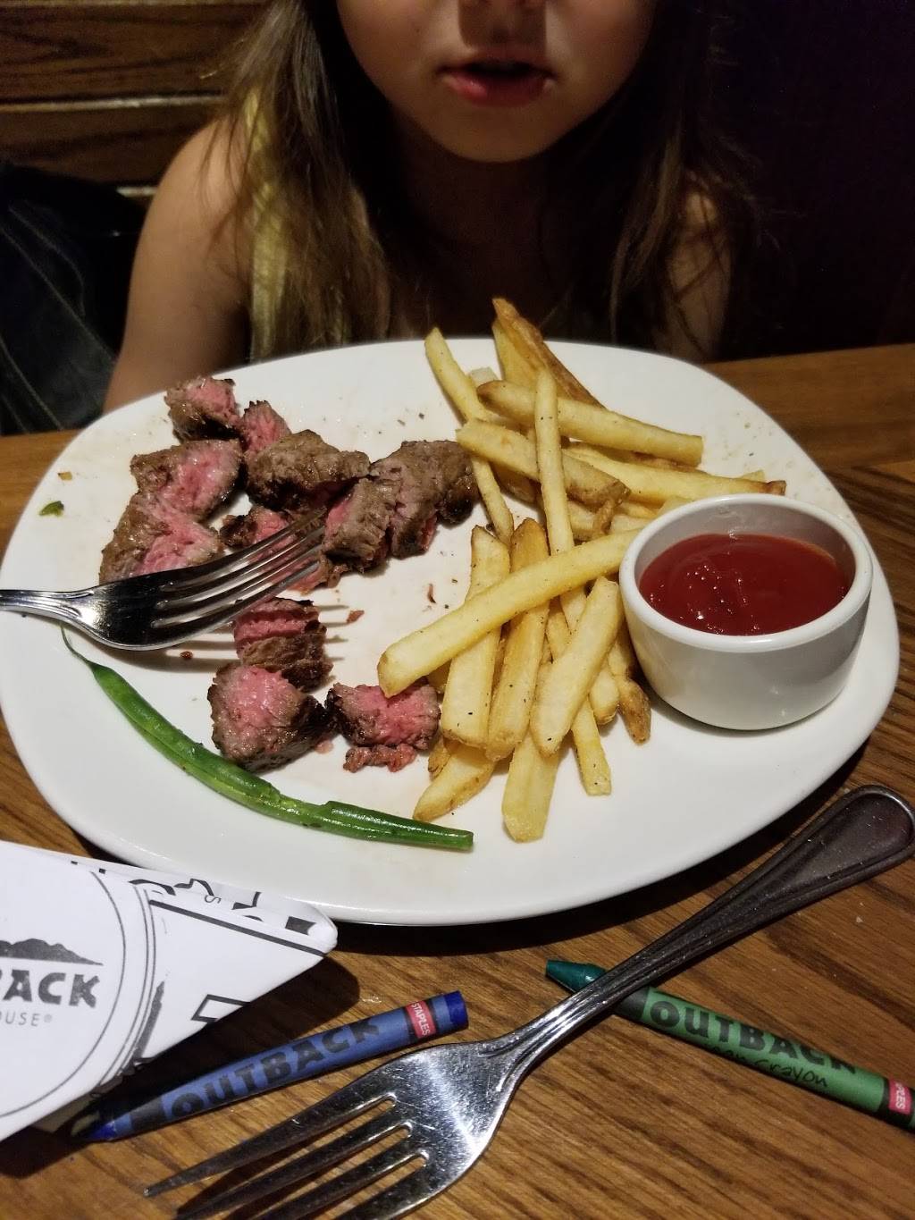 Outback Steakhouse | restaurant | 777 E Merritt Island Causeway, Merritt Island, FL 32952, USA | 3214544450 OR +1 321-454-4450