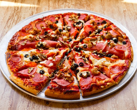 Boss Hawgs Bar N Grill | restaurant | 617 NE 102nd Ave, Portland, OR 97220, USA | 5032524647 OR +1 503-252-4647