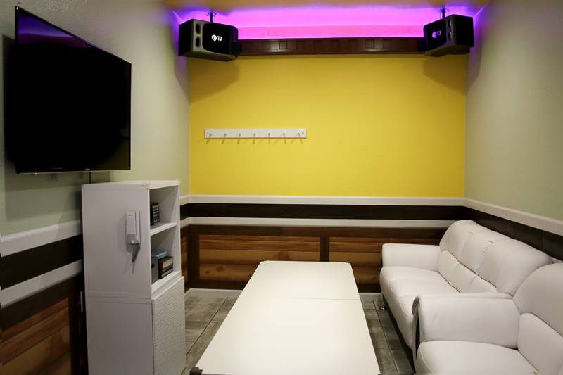 Muse Noraebang and Cafe | night club | 2222 S Havana St D, Aurora, CO 80014, USA | 7203897807 OR +1 720-389-7807