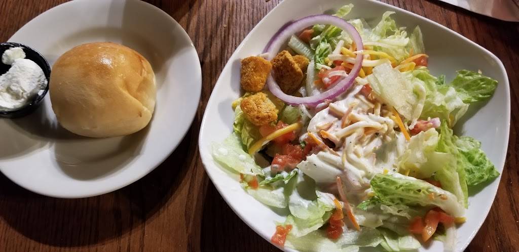 Coltons Steak House & Grill | restaurant | 2114 N Westwood Blvd, Poplar Bluff, MO 63901, USA | 5736863880 OR +1 573-686-3880