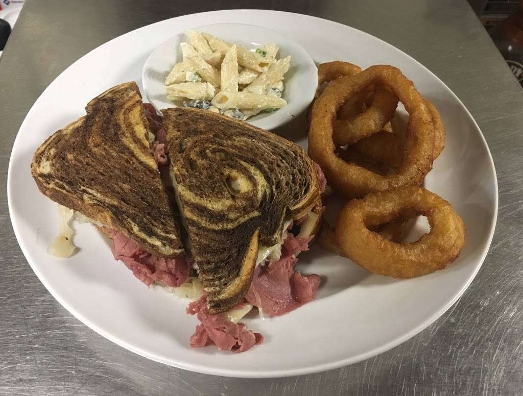 Parkway Bistro | restaurant | 2126 SC-9 ste d2, Longs, SC 29568, USA | 8433901276 OR +1 843-390-1276