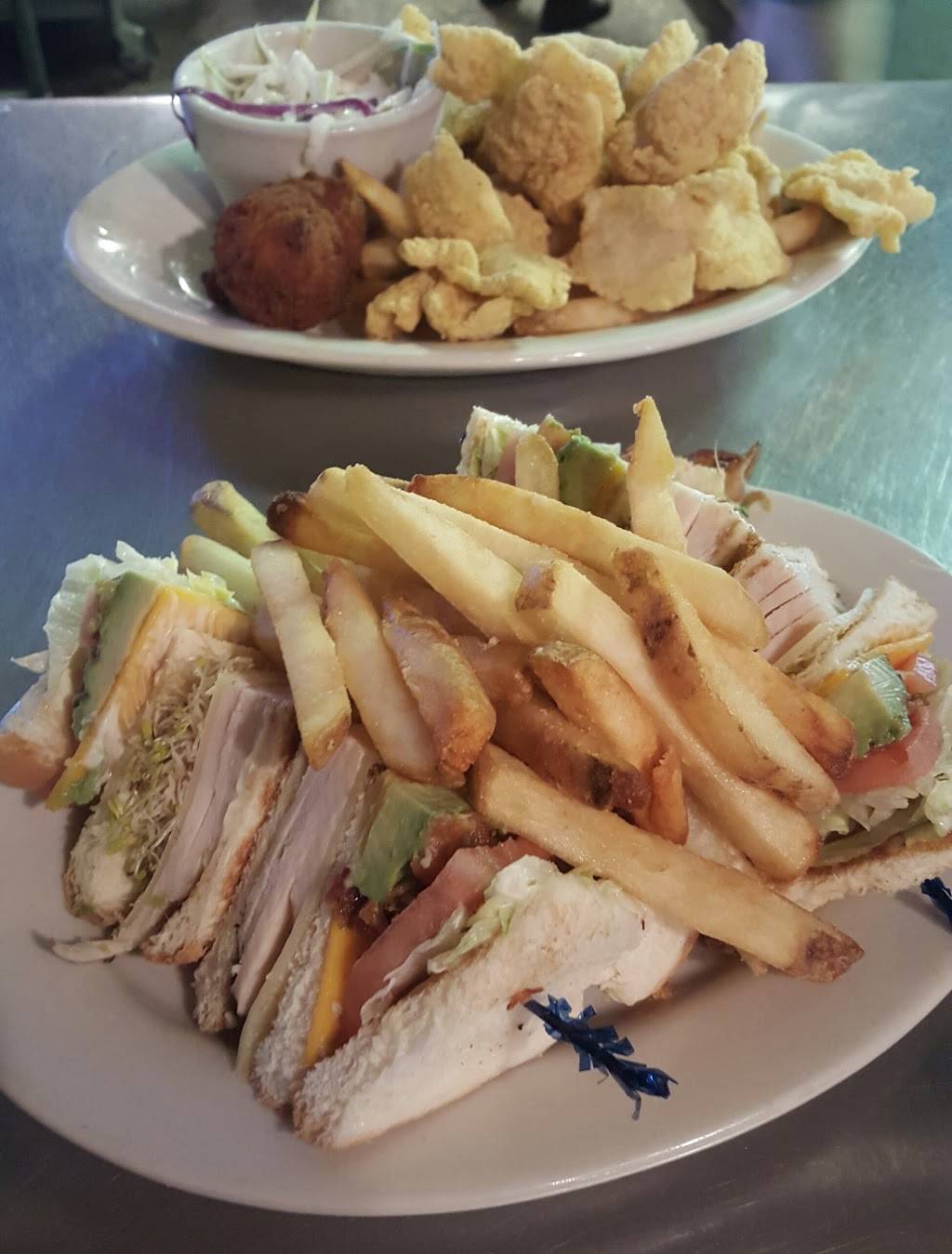 Georges Restaurants | restaurant | 15321 George Oneal Rd, Baton Rouge, LA 70817, USA | 2257555700 OR +1 225-755-5700