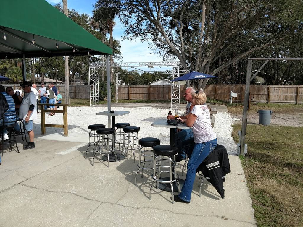 Tailgatorz | restaurant | 3411 S Ridgewood Ave, Edgewater, FL 32141, USA | 3864104783 OR +1 386-410-4783