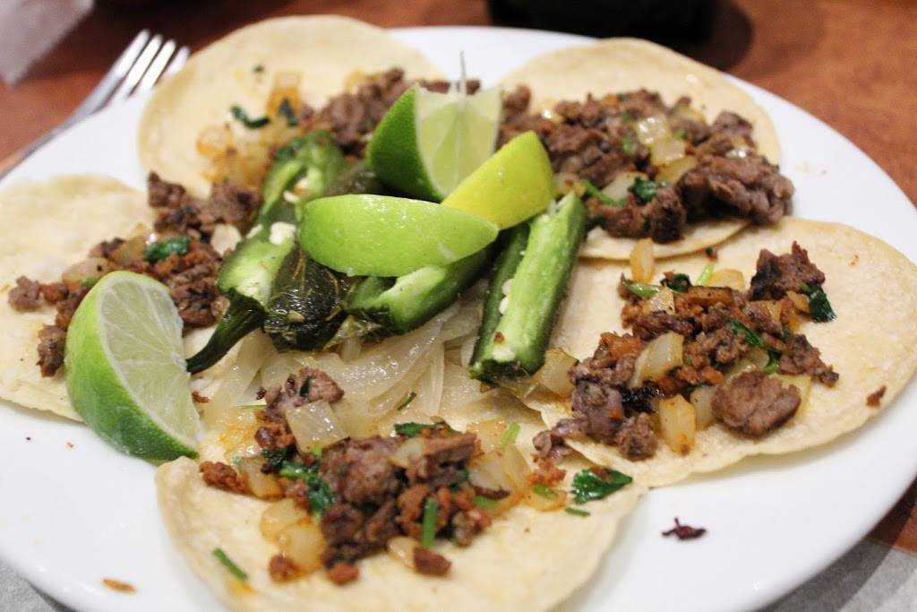 Pericos Mexican Restaurant | restaurant | 10820 Bandera Rd, San Antonio, TX 78250, USA | 2106845376 OR +1 210-684-5376