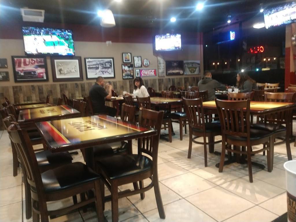 Tom’s Tailgate | restaurant | 15831 Imperial Hwy, La Mirada, CA 90638, USA | 5629477733 OR +1 562-947-7733