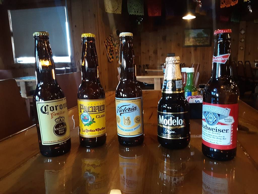 La Pinata Mexican Grill | restaurant | 4219 E Station Rd, Roanoke, IN 46783, USA | 2606728848 OR +1 260-672-8848