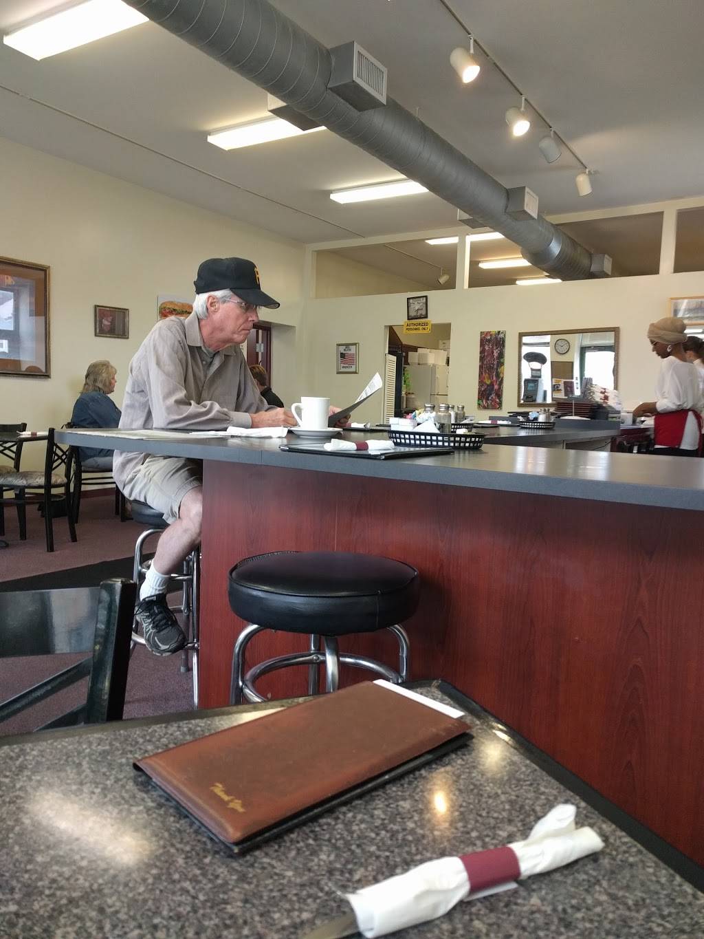 Millvale Diner | restaurant | 301 North Ave, Pittsburgh, PA 15209, USA | 4128217700 OR +1 412-821-7700