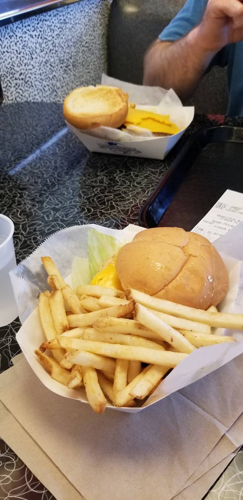 Mels Drive-In | restaurant | South St, Orlando, FL 32819, USA | 4072244233 OR +1 407-224-4233