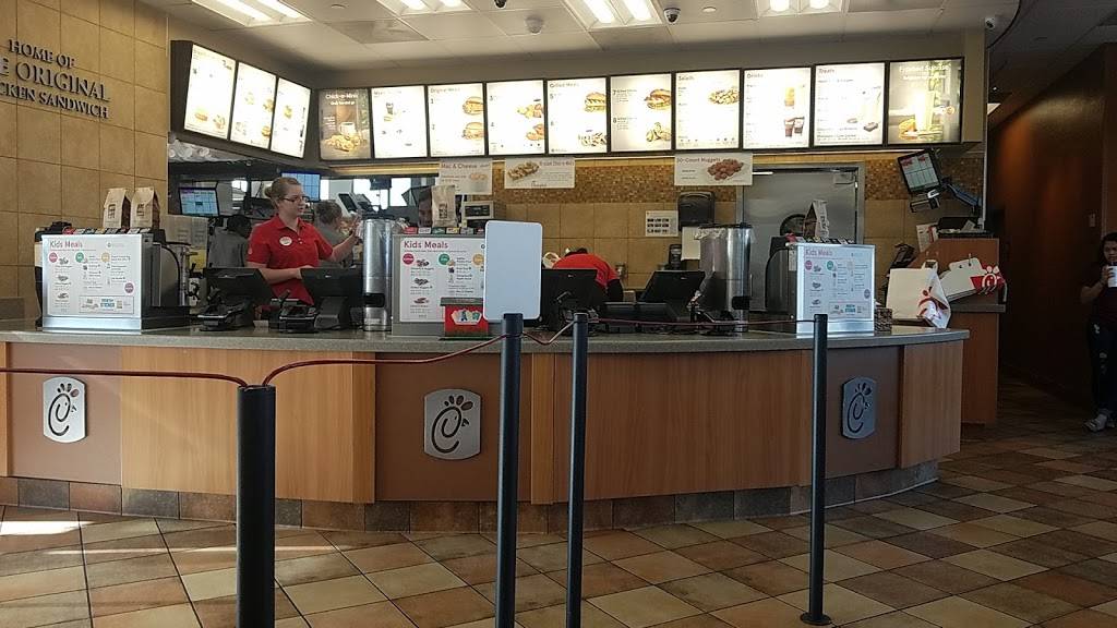 Chick-fil-A | restaurant | 121 Highway 332 W, # A, Lake Jackson, TX 77566, USA | 9792972595 OR +1 979-297-2595