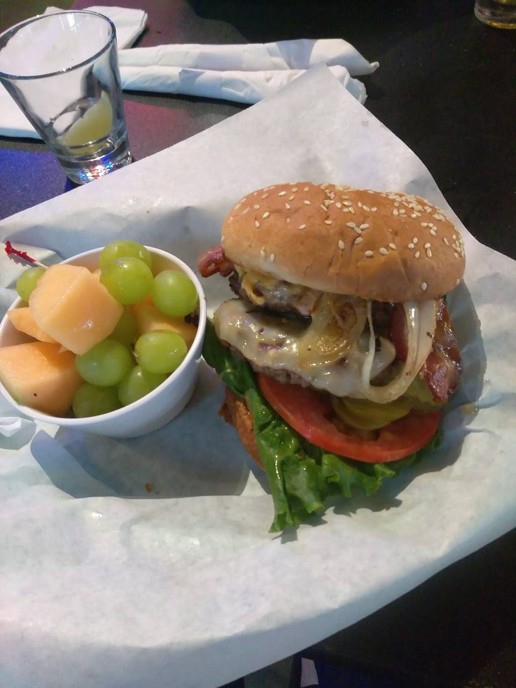 Duffers Bar & Grill | restaurant | 1000 Las Lomas Rd, Duarte, CA 91010, USA | 6263573571 OR +1 626-357-3571