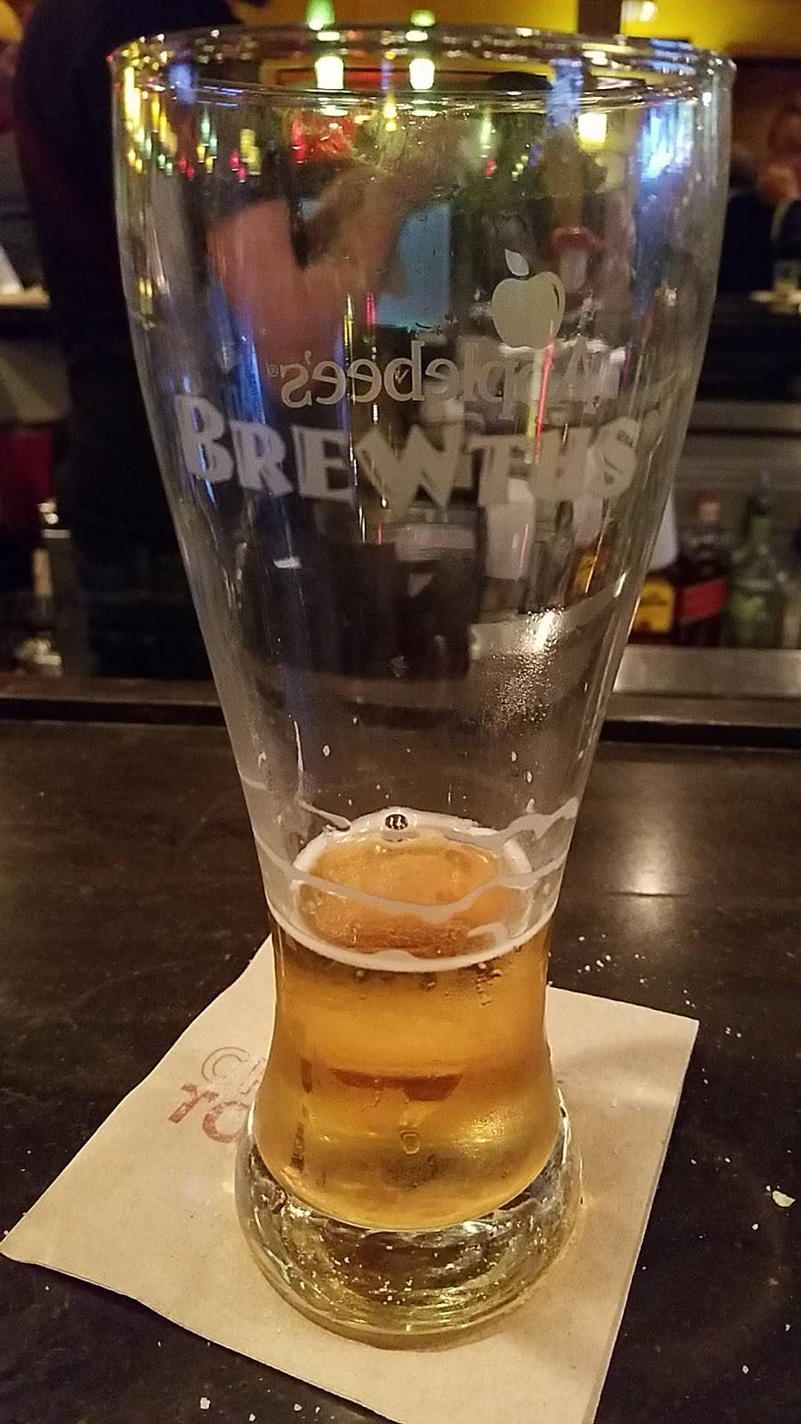 Applebees Grill + Bar | restaurant | 389 John Scott Hwy, Steubenville, OH 43952, USA | 7402649448 OR +1 740-264-9448