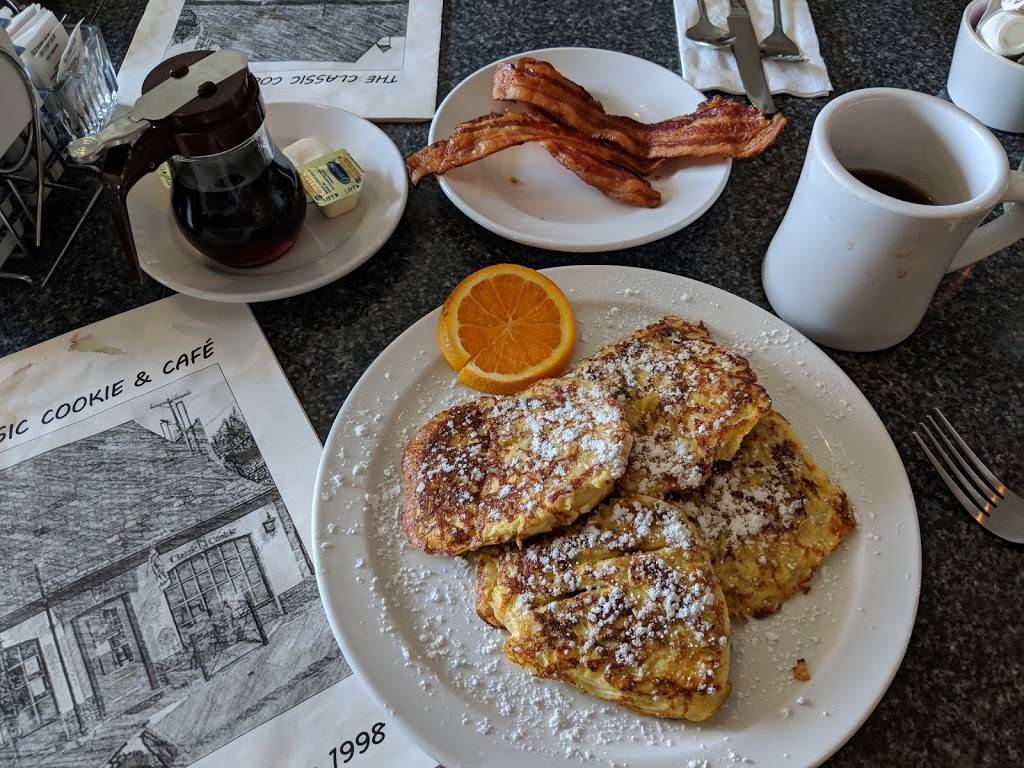 The Classic Cookie & Cafe | bakery | 409 W Gregory Blvd, Kansas City, MO 64114, USA | 8162148180 OR +1 816-214-8180