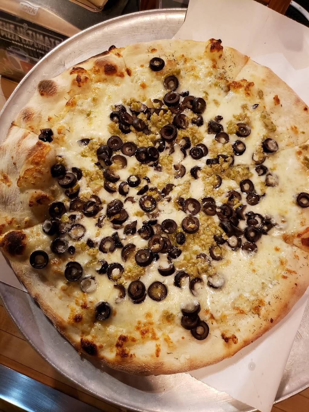 Randys Wooster Street Pizza | restaurant | 1000 Tolland Turnpike, Manchester, CT 06042, USA | 8606491166 OR +1 860-649-1166