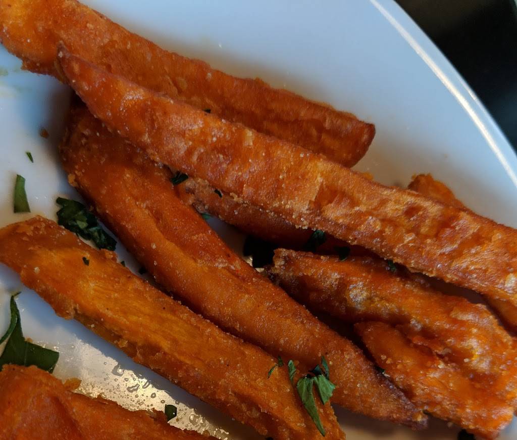 Mayfair Taproom | restaurant | 2032 E 10th St, Indianapolis, IN 46201, USA | 3174192393 OR +1 317-419-2393