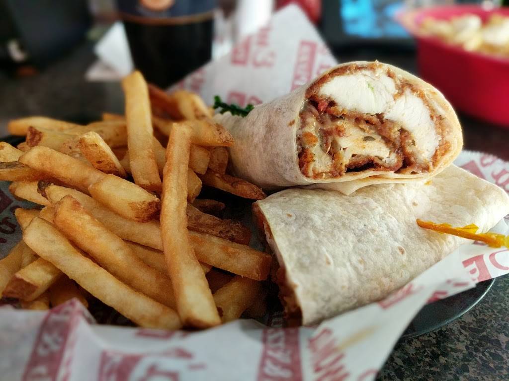 Emmas Pub & Pizza | restaurant | 1420 Pleasant St, Bridgewater, MA 02324, USA | 5086978815 OR +1 508-697-8815