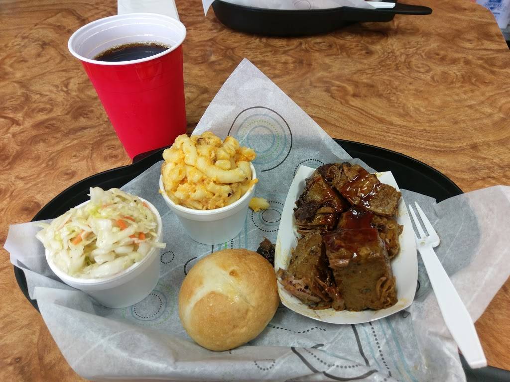 Grilliant Foods | restaurant | 4320 W 96th St, Indianapolis, IN 46268, USA | 3173348797 OR +1 317-334-8797