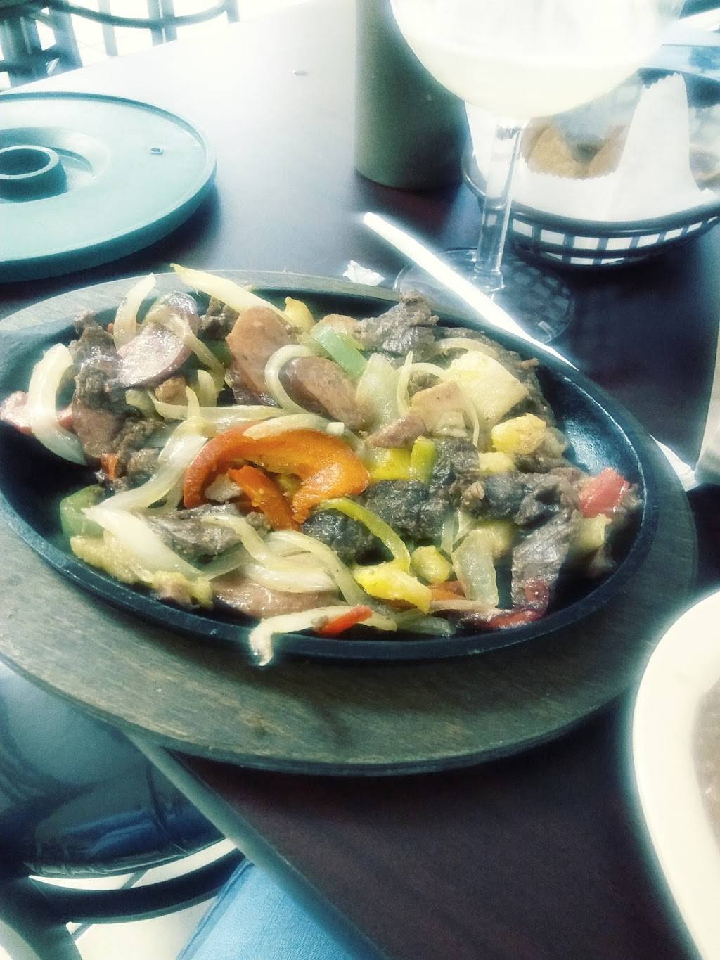 Los Molcajetes Restaurant | restaurant | 27879 S Dixie Hwy #8129, Homestead, FL 33032, USA | 3052470757 OR +1 305-247-0757