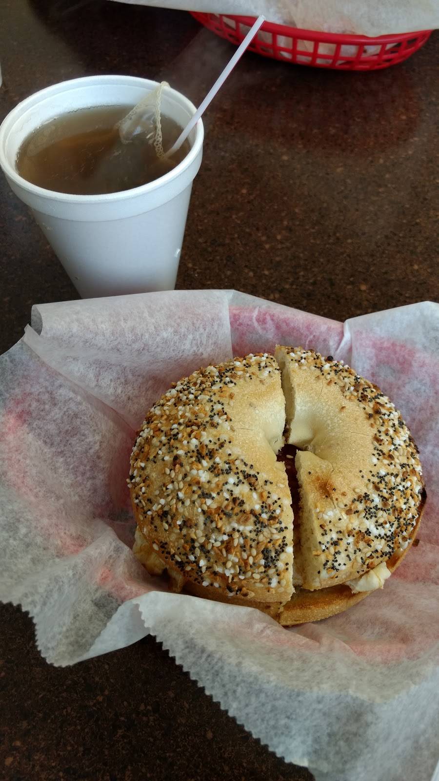 The Bagel and Bread House | bakery | 403 Norristown Rd, Horsham, PA 19044, USA | 2156723410 OR +1 215-672-3410