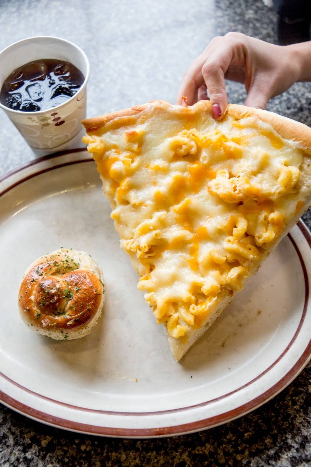 Ginos Pizza of Babylon | meal delivery | 258 Deer Park Ave, Babylon, NY 11702, USA | 6314224600 OR +1 631-422-4600